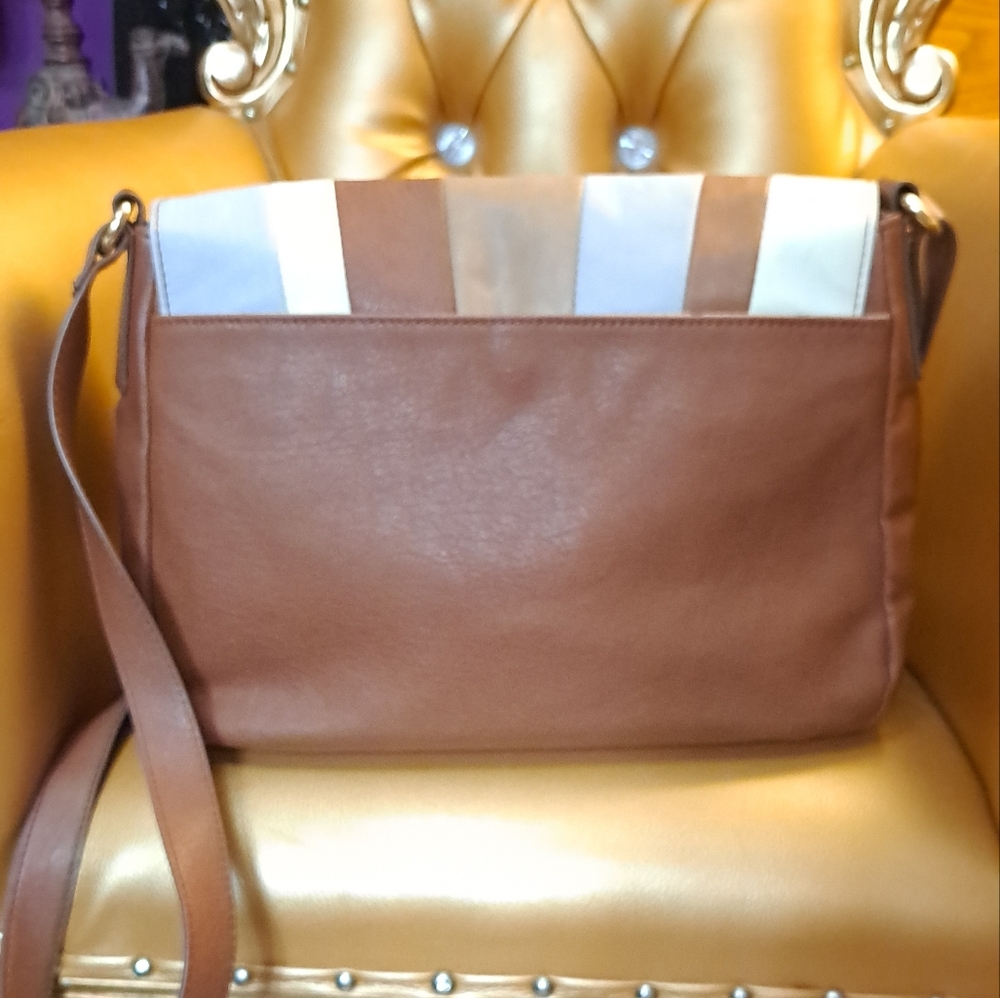 Relic Colorblock Shoulder Bag. Retro Look. Adjustable Strap. - Picture 9 of 13